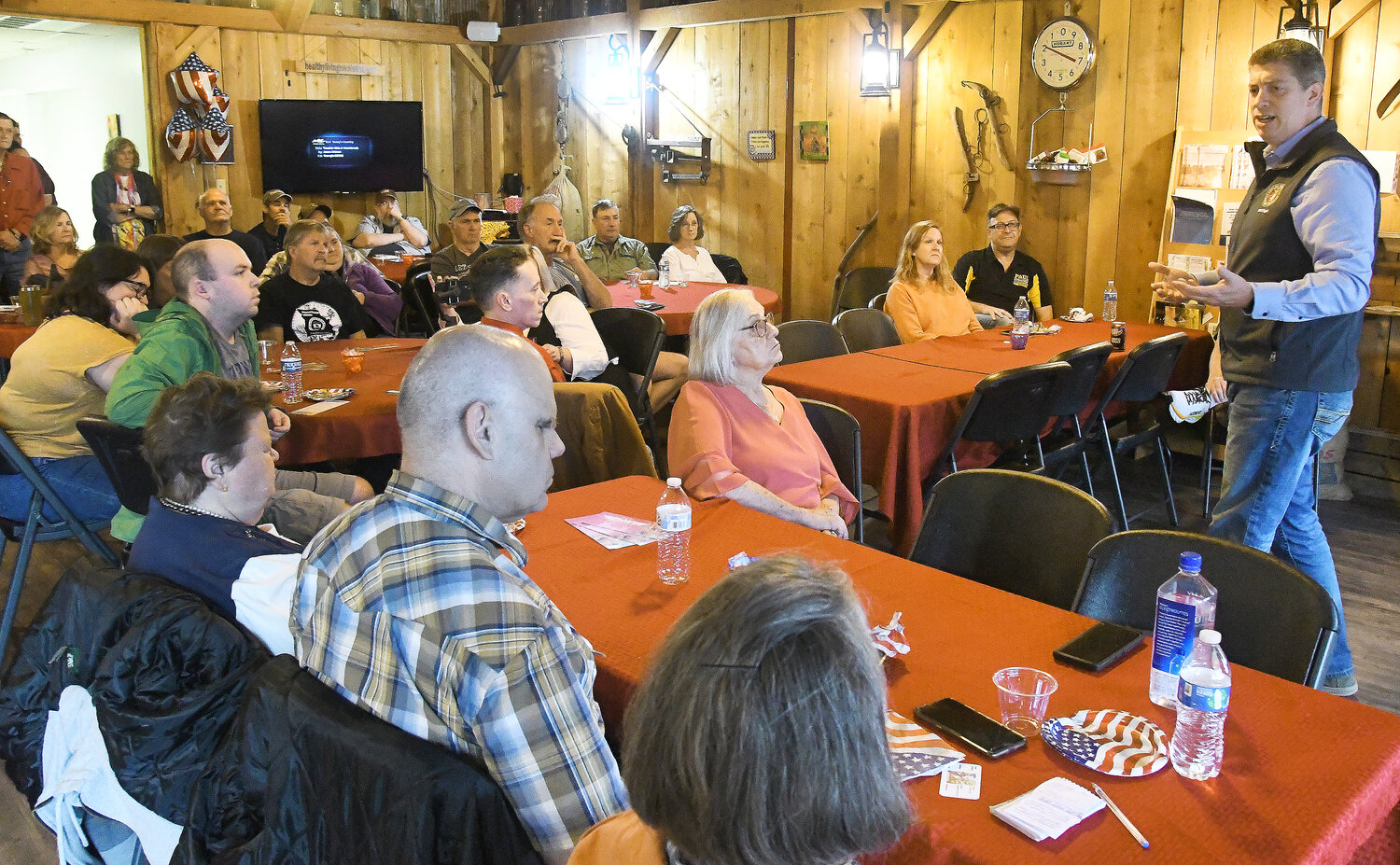 Senator Bill Eigel, R-Weldon Spring speaks at Deb’s Barn in Owensville.